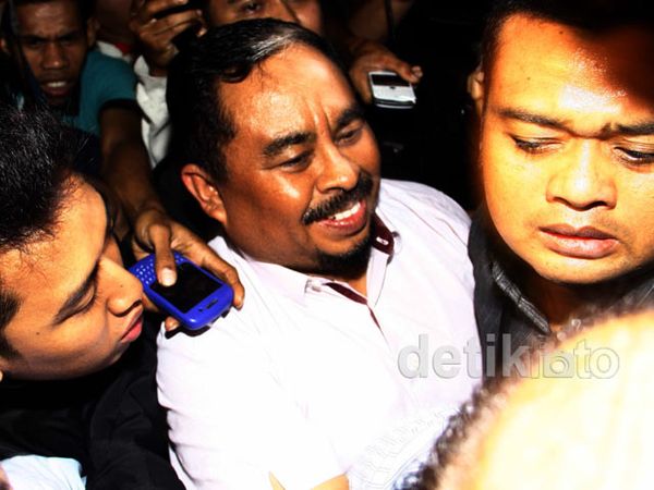 Luthfi Hasan Tiba di KPK