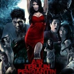 Mengintip Adegan Air Terjun Pengantin Phuket