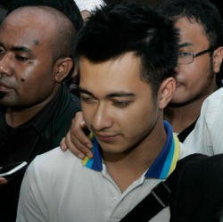 Pengacara: Eza Gionino Tak Memukul, Bahkan Mencubit Juga Tidak