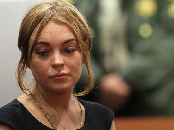 Wajah Lesu Lindsay Lohan di Persidangan