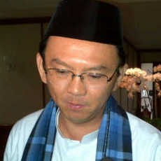 Ahok Siap Rekrut Warga Kampung Jadi Tenaga Kebersihan Honorer