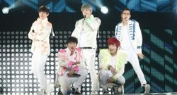 B1A4 Sukses Gelar Konser Perdana di Jepang