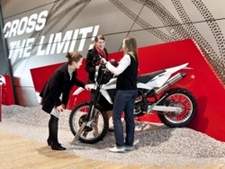 BMW Lepas Husqvarna ke KTM