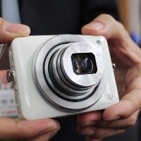 Canon PowerShot N, Kamera Saku dengan Desain Radikal