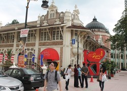 Keliling Kuala Lumpur, Mampir Dulu ke KL City Gallery Lah!