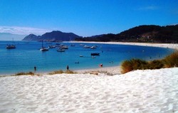 Sstt! Ada 7 Pantai Rahasia Paling Cantik di Eropa