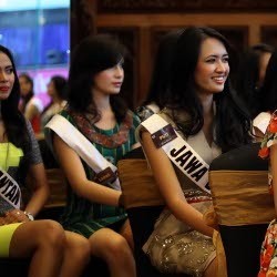 2 Wakil Pulau Sumatera Masuk 5 Besar Finalis Puteri Indonesia 2013