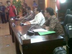 Gelar Jumpa Pers, Mentan Bingung Ada Kasus Dugaan Suap Impor Sapi