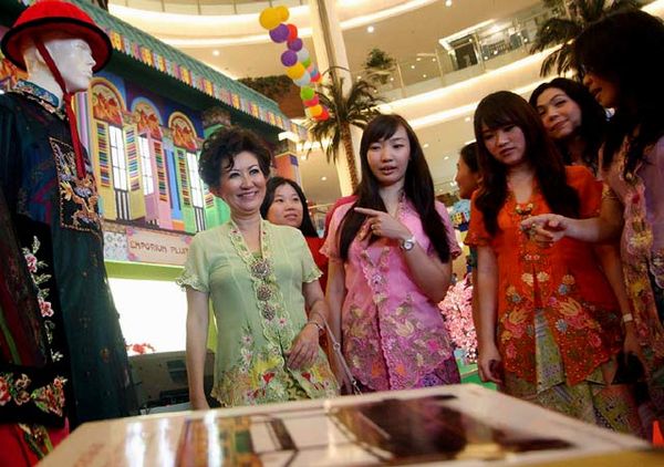 Emporium Pluit Mall Sambut Imlek
