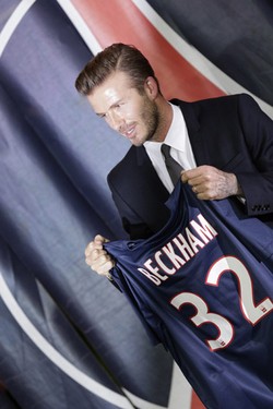 Beckham kini tengah berkonsentrasi untuk memperlancar bahasa Prancis-nya. Dia mengaku pernah mempelajarinya semasa di bangku sekolah, namun sekarang sudah lupa bagaimana melafalkan bahasa tersebut. REUTERS/Philippe Wojazer.