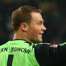 Neuer Tak Pikirkan Rekor Clean Sheet Oliver Kahn