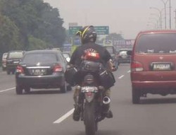 Di Bali Motor Boleh Masuk Jalan Tol