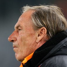 Kala Kursi Kepelatihan Zeman Sedang Digoyang