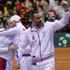 Prancis & Serbia Lolos ke Perempatfinal Piala Davis