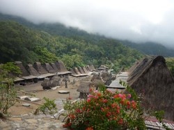 Inilah Kearifan Lokal dan Sisi Unik Kampung Bena, Flores