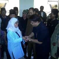 Pendukung Risma Tak Rela Ketua DPRD Wisnu Wardhana Dilengserkan