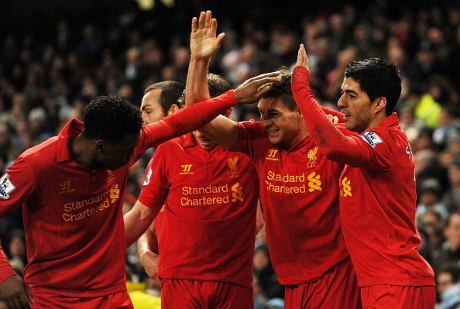 Gerrard Optimistis Liverpool Capai Empat Besar Gerrard Optimistis Liverpool Capai Empat Besar