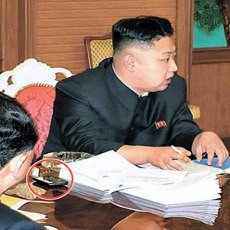 Hayo Tebak! Apa Merek Smartphone Milik Kim Jong-Un?