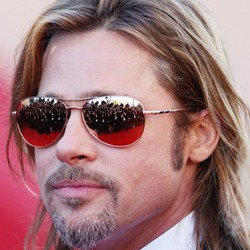 Menjelang Usia 50 Tahun, 5 Selebriti Pria Ini Tetap Hot