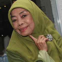 Dirawat Dokter Ganteng, Mpok Nori Betah di Rumah Sakit