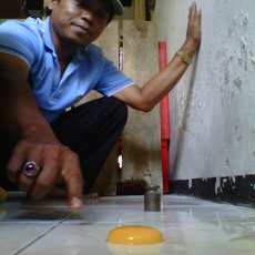 Lantai Rumah Warga Mojokerto Bisa Dibuat Menggoreng Telur