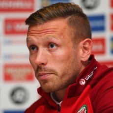 Bellamy Belum Akan Pensiun dari Timnas