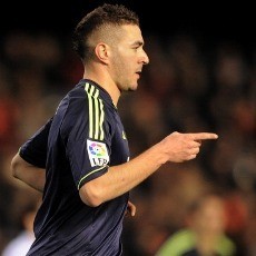 Meski Sulit, Madrid Tolak Menyerah Kejar Barca