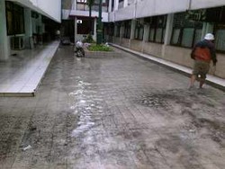 Kantor Jokowi Kebanjiran 30 Cm