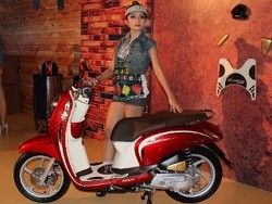 Ini Kata Desainer Honda Soal Scoopy Injeksi