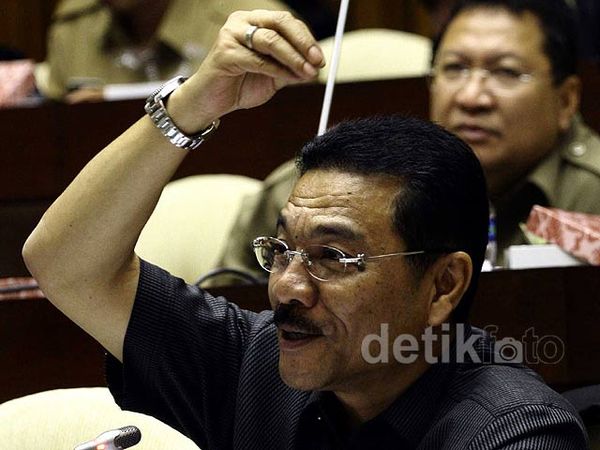 Mendagri-Komisi II Bahas RUU Pilkada