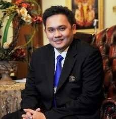 Farhat Abbas Tantang Yuni Shara Sumpah Pocong, Jessica Iskandar No Comment