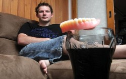 Pria Ini Giginya Rusak Parah Gara-gara Kebanyakan Minum Soda