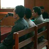 Kasus Gratifikasi, Sukamto dan Muchlas Udin Terancam Kehilangan Jabatan