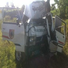 Korban Tewas Ambulance Tabrak Pohon di Jember Bertambah