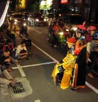 Sambut Imlek, 5 Model Cantik Jadi Bulan-bulanan Fotografer