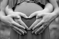 Kehamilan Tidak Diinginkan Tak Hanya Dialami Pasangan Belum Nikah