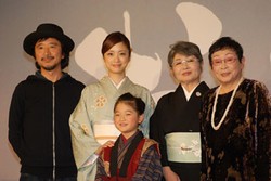 Aktor dan Aktris Film Oshin Diperkenalkan ke Publik