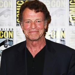 Star Wars Episode 7 Lirik John Noble sebagai Villain