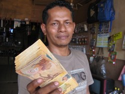 Mata Uang Papua New Guinea Jadi Alat Transaksi di Wilayah Perbatasan RI