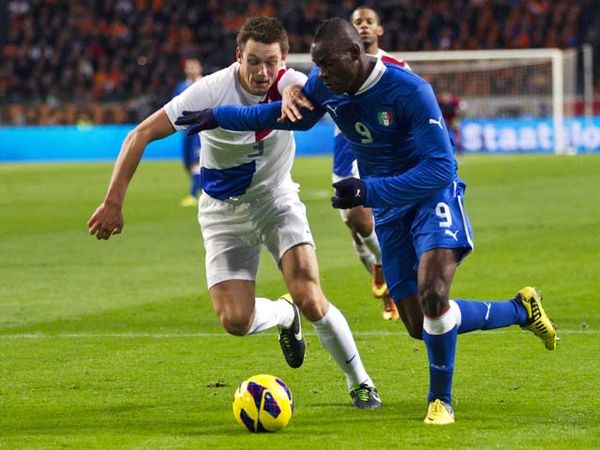 Belanda-Italia Berakhir Sama Kuat