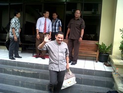 Dua Terdakwa Kasus Suap Semarang Digiring KPK ke LP Kedungpane