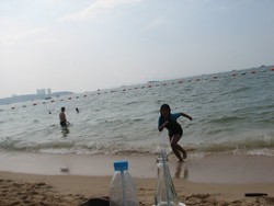 Pattaya, pantai yang ramah untuk segala usia