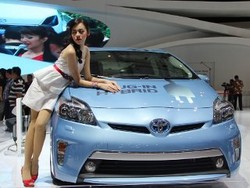Toyota: 2013, Pasar Mobil Naik Tipis