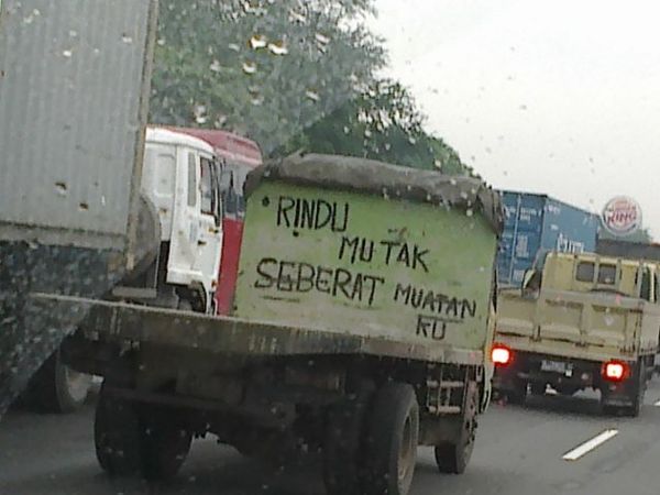 Rindumu Tak Seberat Muatanku
