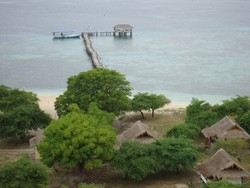 Kanawa, Serasa Pantai dan Pulau Pribadi di NTT