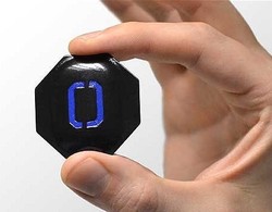 Alat Sakti Ini Tahu Kalau Koper Anda Dibanting