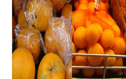 Jelang Imlek, Toko Buah Segar Tawarkan Beragam Jeruk Mandarin Impor