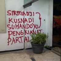 Kader Anti Sirmadji Cs Kuasai Kantor DPD PDIP Jatim