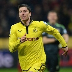 Klopp Enggan Komentari Rumor Lewandowski-Bayern