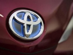 Toyota: Indonesia Jadi Basis Produksi Sedan